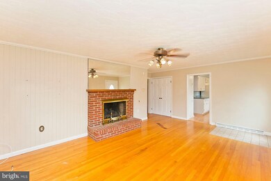 421 Beechcroft Rd, Winchester, VA 22601 - photo 5