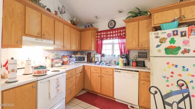 3601 Cochran Ave, Moss Point, MS 39562 - photo 3