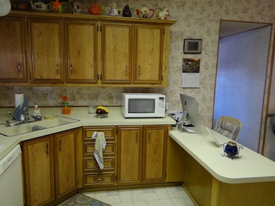 11442 E 39th Ln, Yuma, AZ 85367 - photo 5