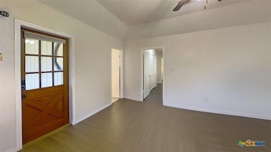 111 Clydesdale Dr, San Marcos, TX 78666 - photo 7