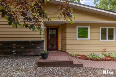 6930 Apollo Dr, Anchorage, AK 99504 - photo 3