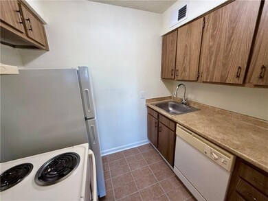 Kitchen with dishwasher