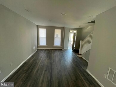 1067 Ellicott Dr, Baltimore, MD 21216 - photo 5