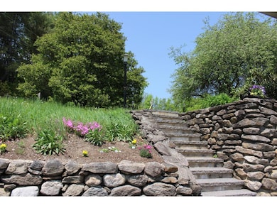 29 Farwell Ln, New London, NH 03257 - photo 4