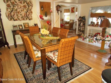 920 Laurel Cir, Sebastian, FL 32976 - photo 3