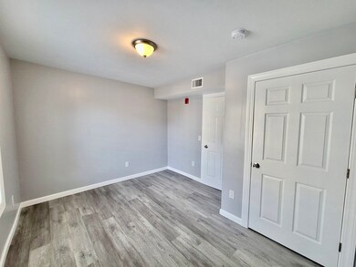527 Charles St unit 2, Providence, RI 02904 - photo 3
