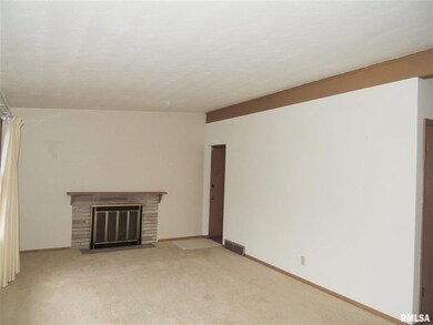 4505 Northwest Blvd, Davenport, IA 52806 - photo 7