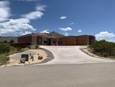 1503 Las Lomas Ct, Alamogordo, NM 88310 - photo 2