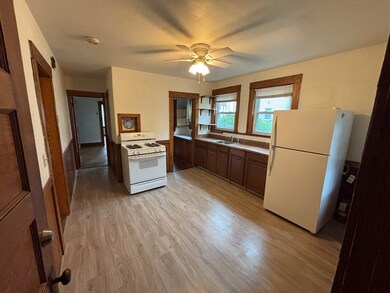 49 Clark St unit 1, Framingham, MA 01702 - photo 3