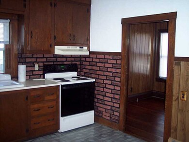 42 Congregational St, Bristol, RI 02809 - photo 2