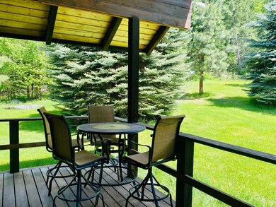 dining in nature