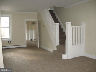 138 S 8th St, Columbia, PA 17512 - photo 4