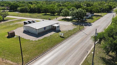 2810 4th St, Brownwood, TX 76801 - photo 6