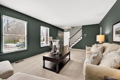 15556 Country Ridge Dr, Chesterfield, MO 63017 - photo 2