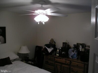 12101 Timbernorth Ct, Midlothian, VA 23112 - photo 4