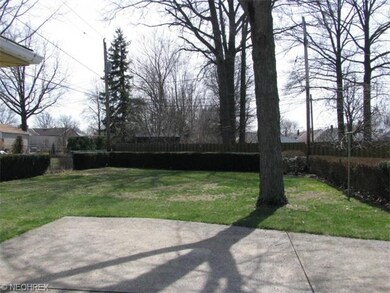 30536 Grant St, Wickliffe, OH 44092 - photo 3