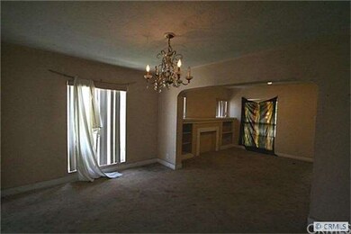 NICE DINNING ROOM