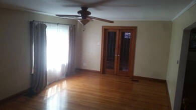 Family Room to Den