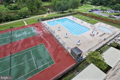 Grosvenor Park III unit 1405, Rockville, MD 20852 - photo 6