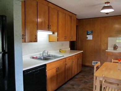 17228 S Norrisville Rd, Conneautville, PA 16406 - photo 5