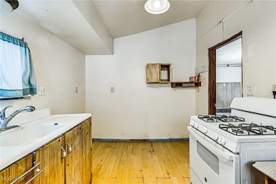 151 Gates St, Andover, OH 44003 - photo 3