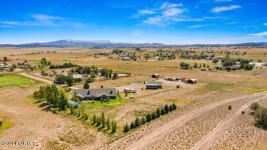 23450 E Ropers Ln, Paulden, AZ 86334 - photo 4