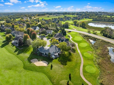 104-web-or-mls-2800 Fox run NW, Prior Lake-105.jpeg