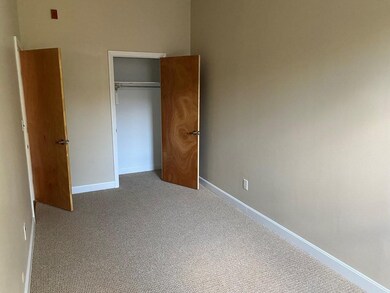 482 Beacon St unit 21, Boston, MA 02115 - photo 5