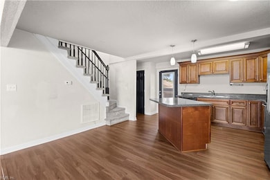 900 Avalon Ave, Chesapeake, VA 23324 - photo 6