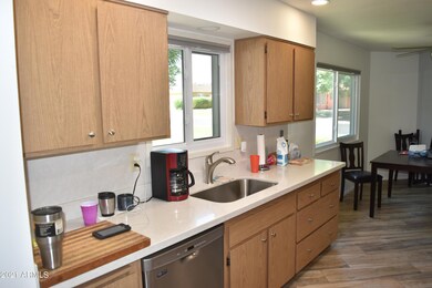 10515 W Loma Blanca Dr, Sun City, AZ 85351 - photo 7