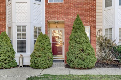 151 Lexington Ct, Holmdel, NJ 07733 - photo 3