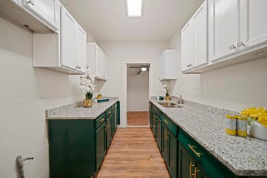 1910 Russell St, El Paso, TX 79930 - photo 6