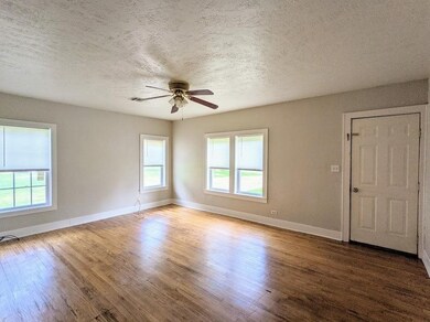 1108 W Oak Ave, Duncan, OK 73533 - photo 4