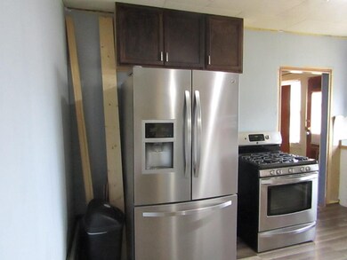 205 S 8th St, Basin, WY 82410 - photo 4