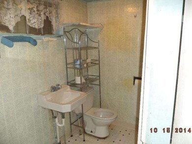 697 E 19th St, Chico, CA 95928 - photo 7