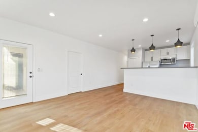 4537 St Charles Place unit 4539 1/2, Los Angeles, CA 90019 - photo 4