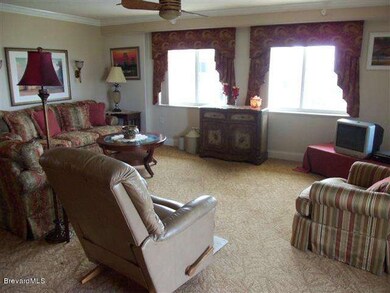 Bayside 501 Living Room