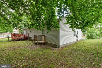 11215 Ascot Cir, Fredericksburg, VA 22407 - photo 3