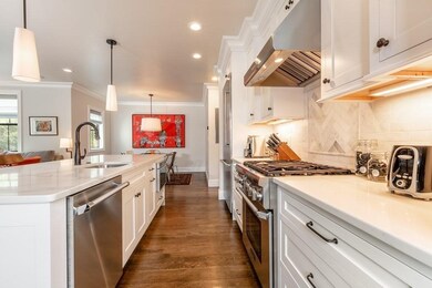 31 Dane Ave unit 2, Somerville, MA 02143 - photo 4