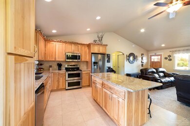 20812 Solstice Dr, Bend, OR 97703 - photo 7