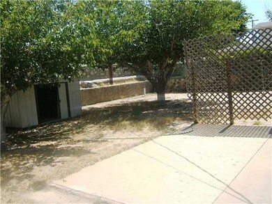 7905 Dogwood St, El Paso, TX 79925 - photo 2