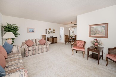 17437 N Boswell Blvd, Sun City, AZ 85373 - photo 3