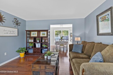 3 Maxwell Dr, Saratoga Springs, NY 12866 - photo 4