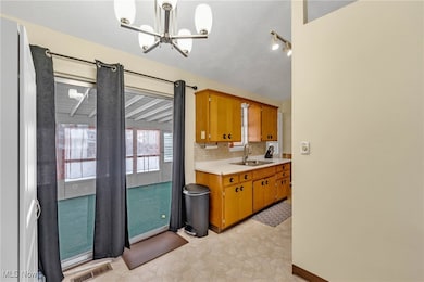 6340 Smith Rd, Brook Park, OH 44142 - photo 7