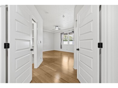 4879 NE Granite Ave, Albany, OR 97321 - photo 7