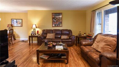 20 Keeneland Dr, Hendersonville, NC 28792 - photo 3