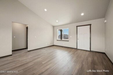 4. Loffs Bay Stock Photo Living and Entr