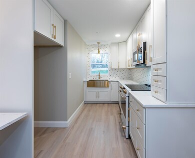 11 Kimball St unit E, Pembroke, NH 03275 - photo 6