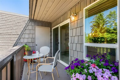 21615 80th Ave W unit 215, Edmonds, WA 98026 - photo 2