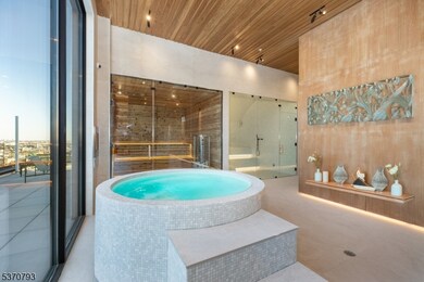 65 Mcwhorter St unit 705, Newark, NJ 07105 - photo 4